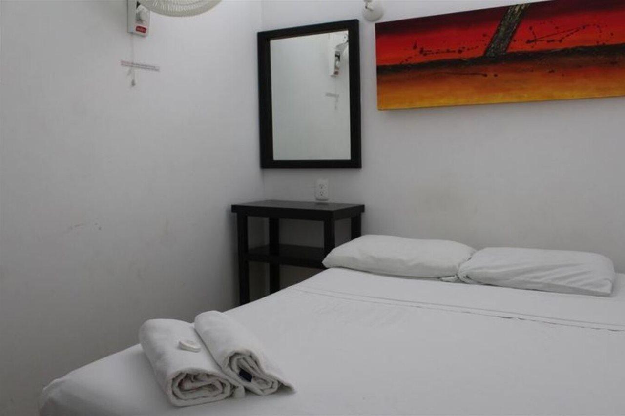 Hostal Gayser Валядолид Екстериор снимка